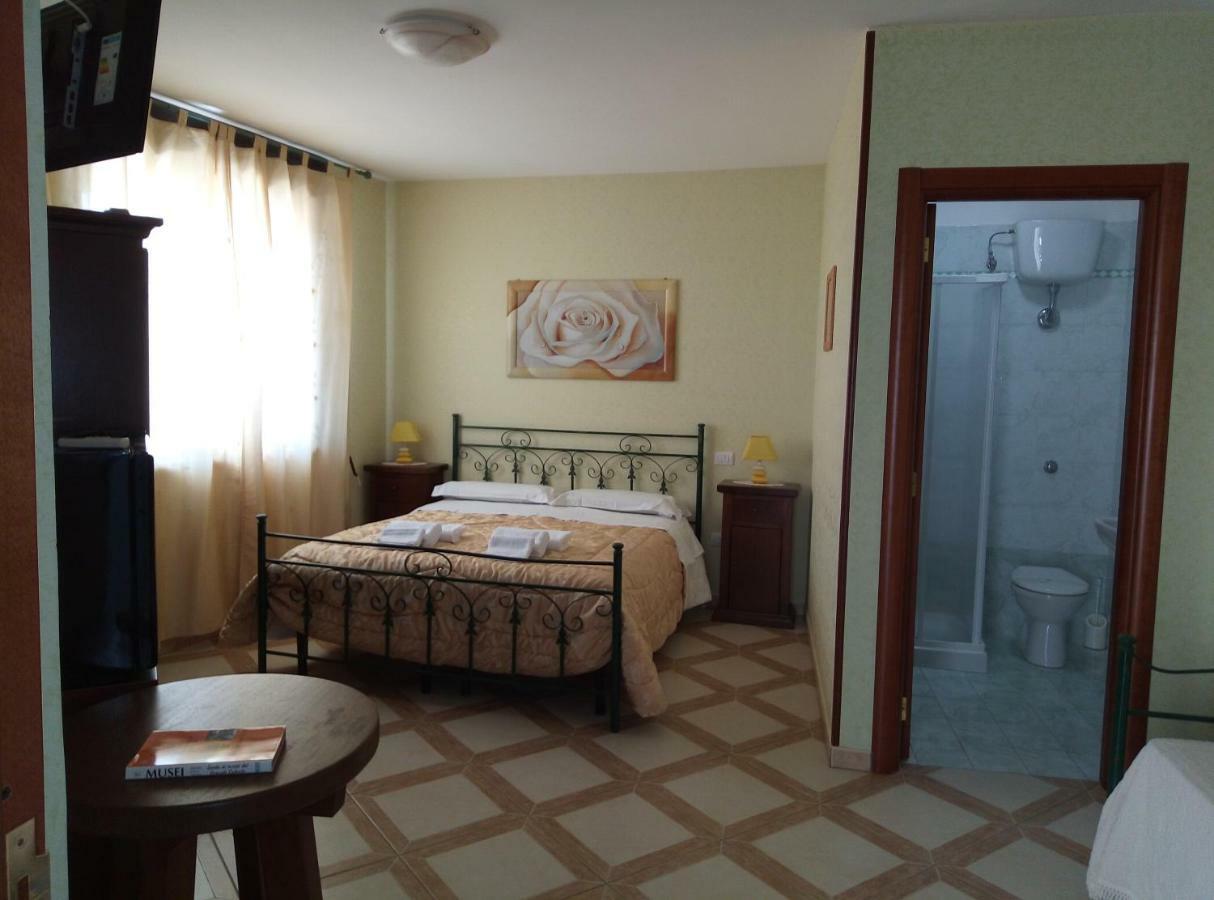 メレンドゥーニョ Mamma Assunta Bed & Breakfast エクステリア 写真